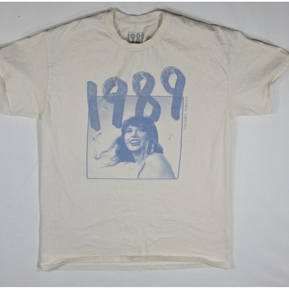 Official Taylor Swift 1989 Taylor's Version T-shirt Medium Beige Graphic Tee Top